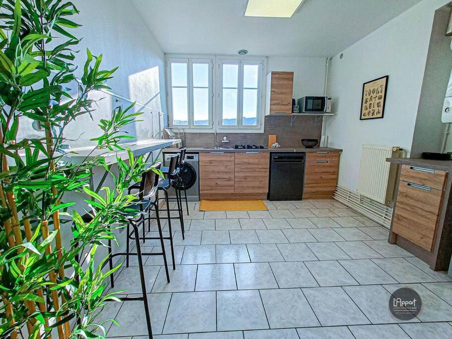 Appartement Calme Lumineux Proche Gare 3 Chambres Angoulême Eksteriør billede
